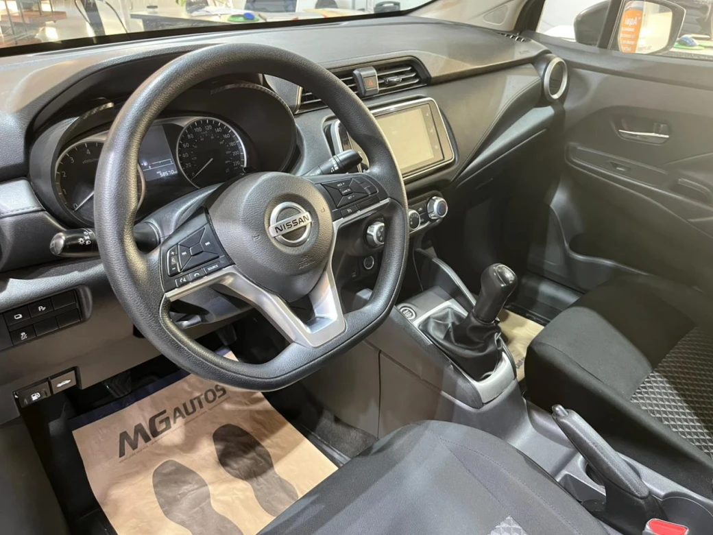 imagen 0 de vehiculo con id 2184